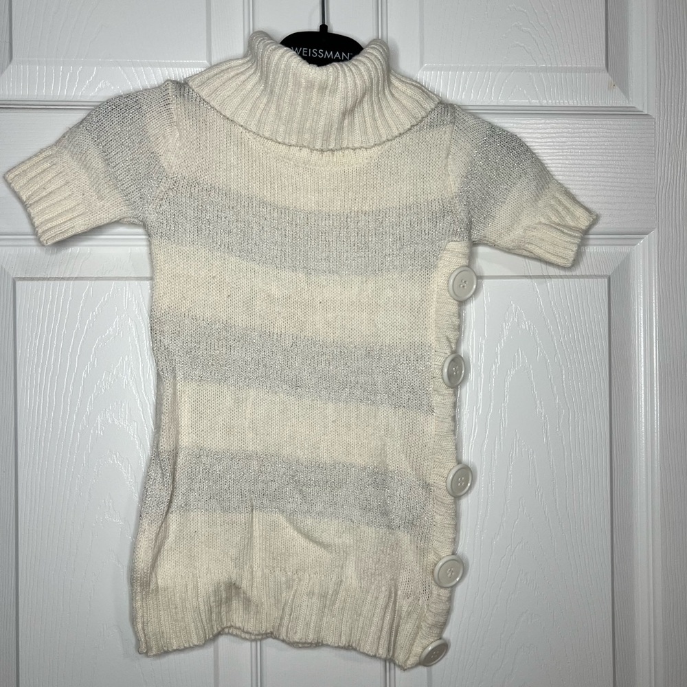 Girl’s sweater dress